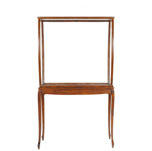 Homeroots 15" Brown And Clear Glass Standard Display Stand  Manufactured Wood 364377