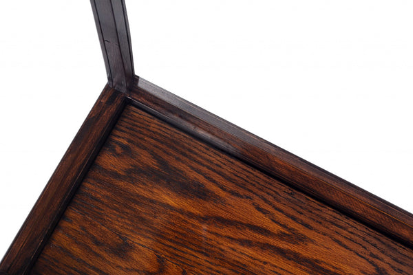 Homeroots 14" Silver And Clear Glass Standard Display Stand  Manufactured Wood 364380