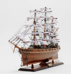 Homeroots 12" X 34" X 27.5" Cutty Sark  Solid Wood 364382