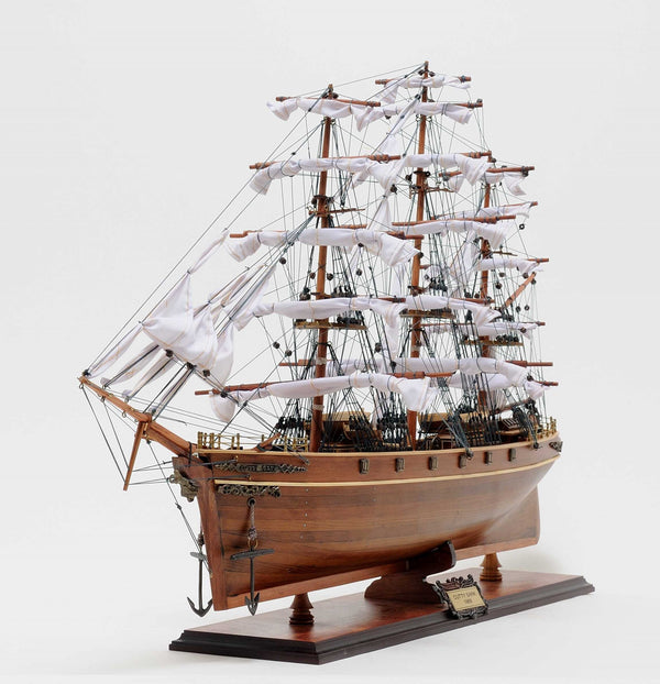Homeroots 12" X 34" X 27.5" Cutty Sark  Solid Wood 364382