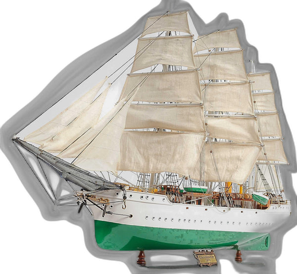 Homeroots 12" X 34.5" X 25" Danmark  Solid Wood 364384