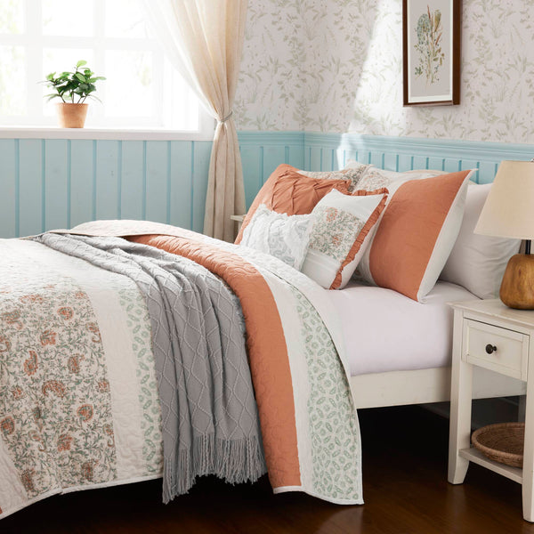 English Elm 6 Madison Park Dawn Cotton Percale Reversible Quilt Set with Paisley Pintuck, Lace Trim, Pillows, Full/Queen Coral 18.31 L x 23.03 W x 12.01 H B035129020