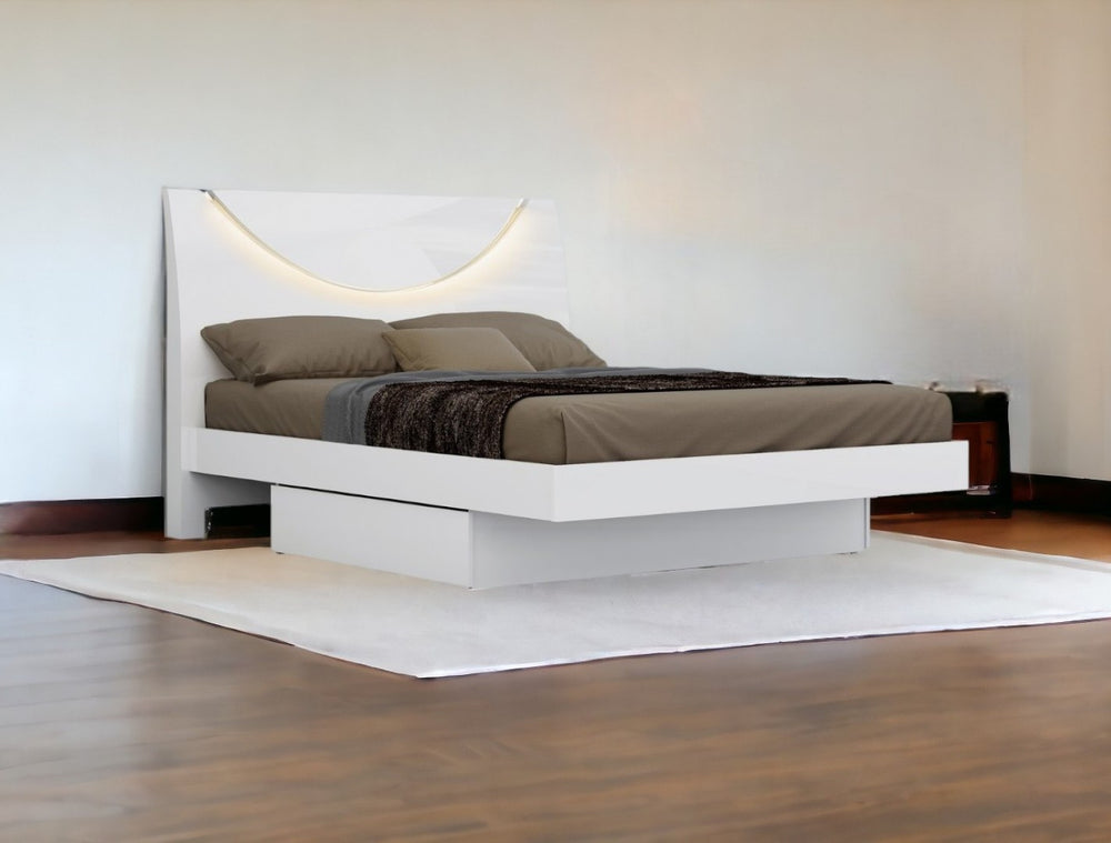 HomeRoots White Solid Wood King Bed Frame – Elegant Modern Design with Durable Construction for Serene Sleep Space 366256