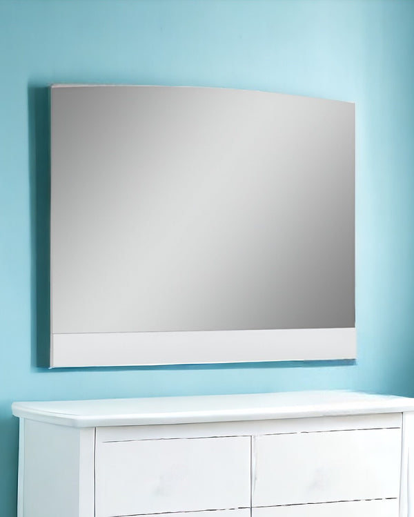 Homeroots 45"  White Partial Frame Dresser Mirror  Mdf 366259