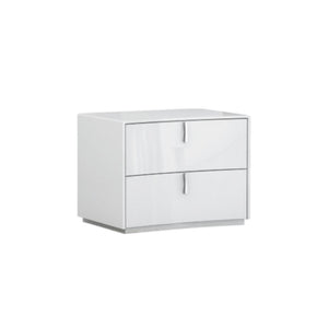 HomeRoots Four Piece White Modern Bedroom Set with Mirror, Dresser, Nightstand & King Bed for Elegant Storage 366262
