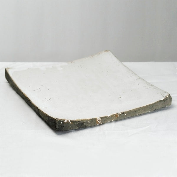 Zentique Partially glazed off-white serving dish with artisanal finish, low-profile oval for appetizers & décor W13.5 x H2 x D13.5 3672L A25