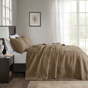 English Elm Reversible Queen Bedspread Set with Antimicrobial Cotton Fill, Oversized Quilted Cottage Texture Bedding Mocha 17.72 L x 15.35 W x 7.87 H B03597567