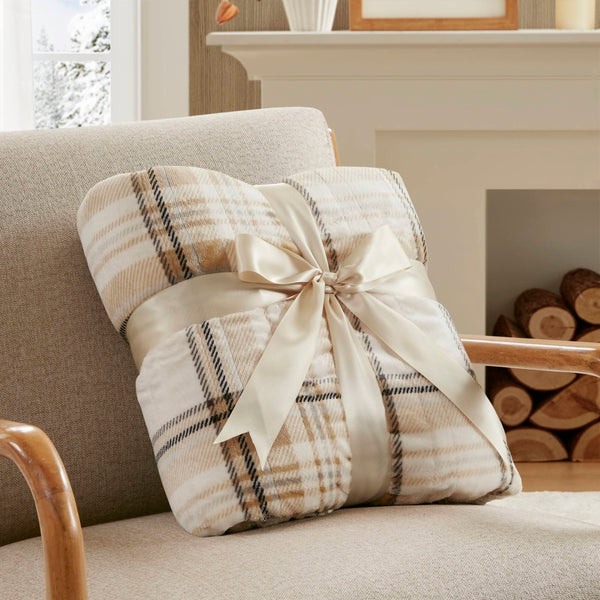 English Elm 1-piece Aztec Heated Throw with 12 Settings Auto Shutoff Soft Ivory Boho Blanket Tan Plaid B035P408330