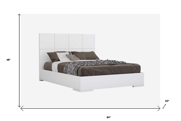 Homeroots Contemporary White Queen Platform Bed  Faux Leather 370605