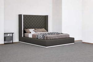 HomeRoots 75 Dark Grey Queen Bed – Contemporary Minimalist Design with Durable Frame, Fully Assembled Ready for Use 370610