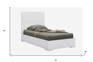Homeroots White Twin Bed Frame  Stainless Steel 370628