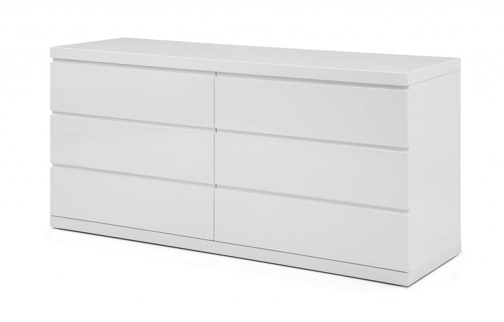 Homeroots 63 X 20 X 30 White Double Dresser  Solid Wood 370684