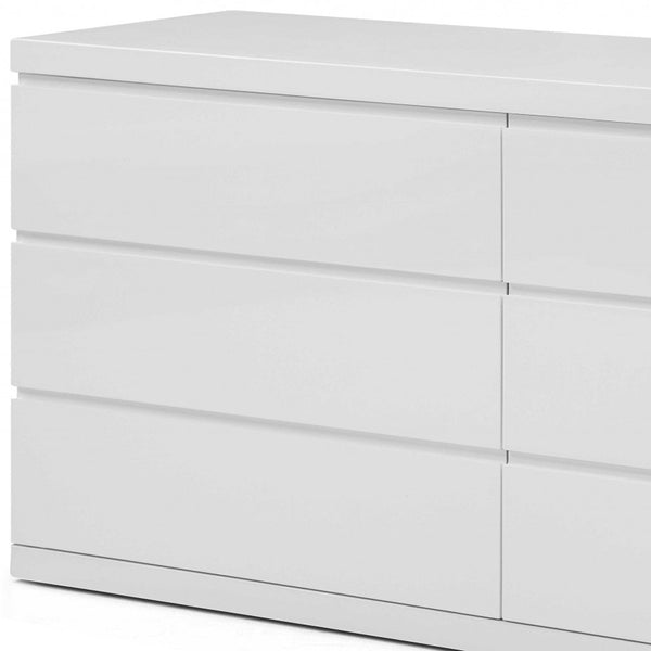 Homeroots 63 X 20 X 30 White Double Dresser  Solid Wood 370684