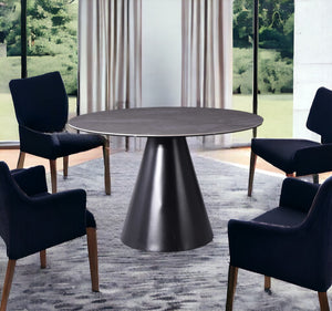 Homeroots 47" Gray Rounded Stone And Iron Pedestal Base Dining Table   370722