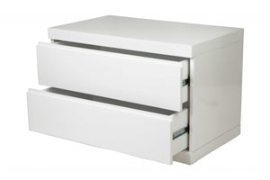 Homeroots 18" White Two Drawers Nightstand   370736