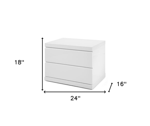 Homeroots 18" White Two Drawers Nightstand   370736