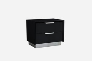 Homeroots 21" Black Two Drawers Nightstand   370741