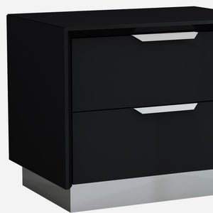 Homeroots 21" Black Two Drawers Nightstand   370741