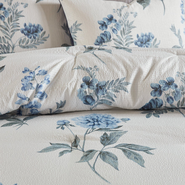 English Elm 7 Seersucker Comforter Set with Floral Print, Euro Shams, Decorative Pillow & Throw Blanket, Full/Queen Blue 23.62 L x 18.9 W x 12.2 H B03597121