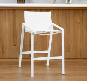 Homeroots 28" White Stainless Steel Counter Height Bar Chair   372055