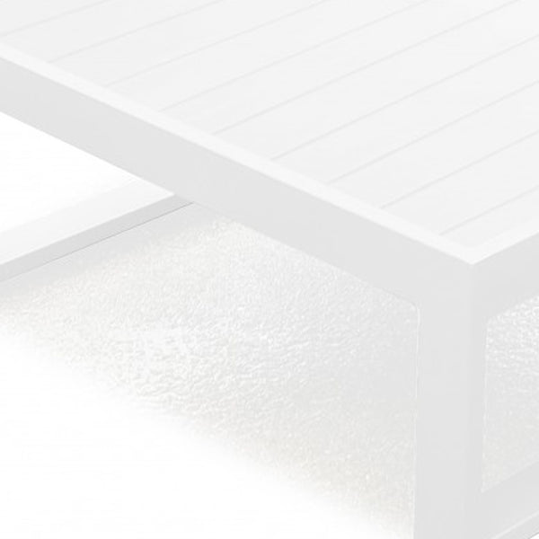 Homeroots 29.5 X 29.5 X 12 White Aluminum Coffee Table   372061