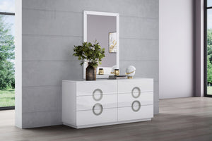 Homeroots White Rectangle Accent Mirror  Wood,Manufactured 372076