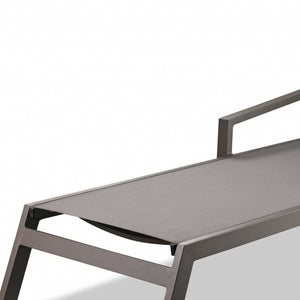 Homeroots Set Of 2 Taupe Modern Aluminum Chaise Lounges   372156