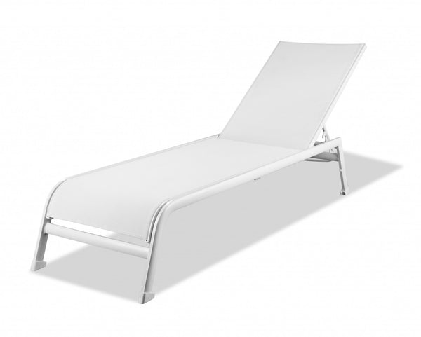 Homeroots Set Of Two 23" White And Chrome Indoor Outdoor Chaise Lounge  Metal 372158