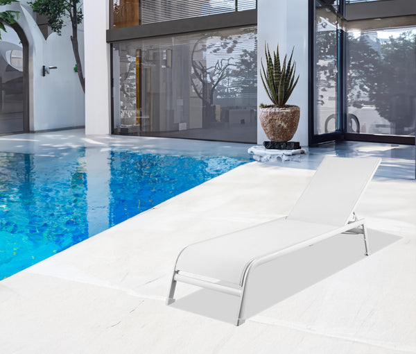 Homeroots Set Of Two 23" White And Chrome Indoor Outdoor Chaise Lounge  Metal 372158