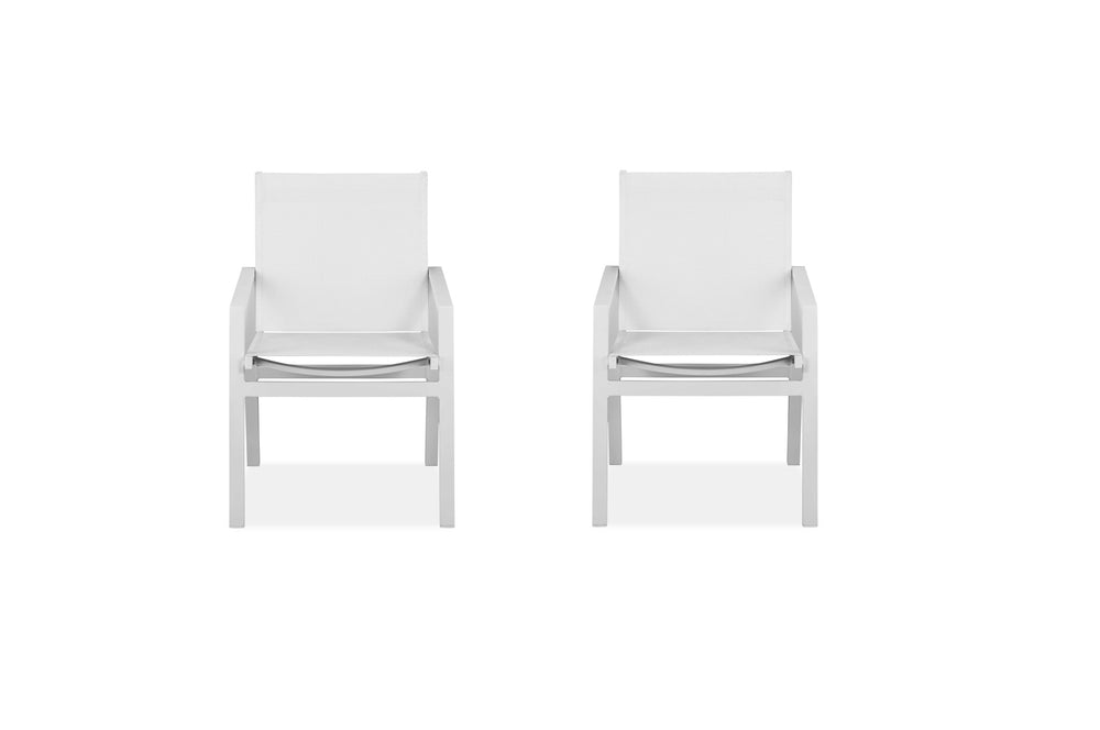 Homeroots Set Of Two 22" White Metal Indoor Outdoor Dining Chair  Metal 372189