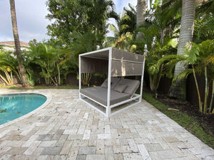 Homeroots 79" White Aluminum And Cushions Patio Loveseat   372231