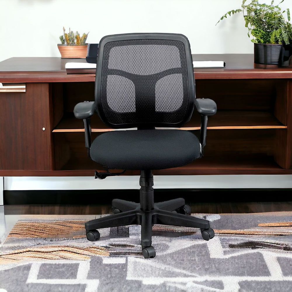 Homeroots Black Adjustable Swivel Mesh Rolling Office Chair  Plastic 372413