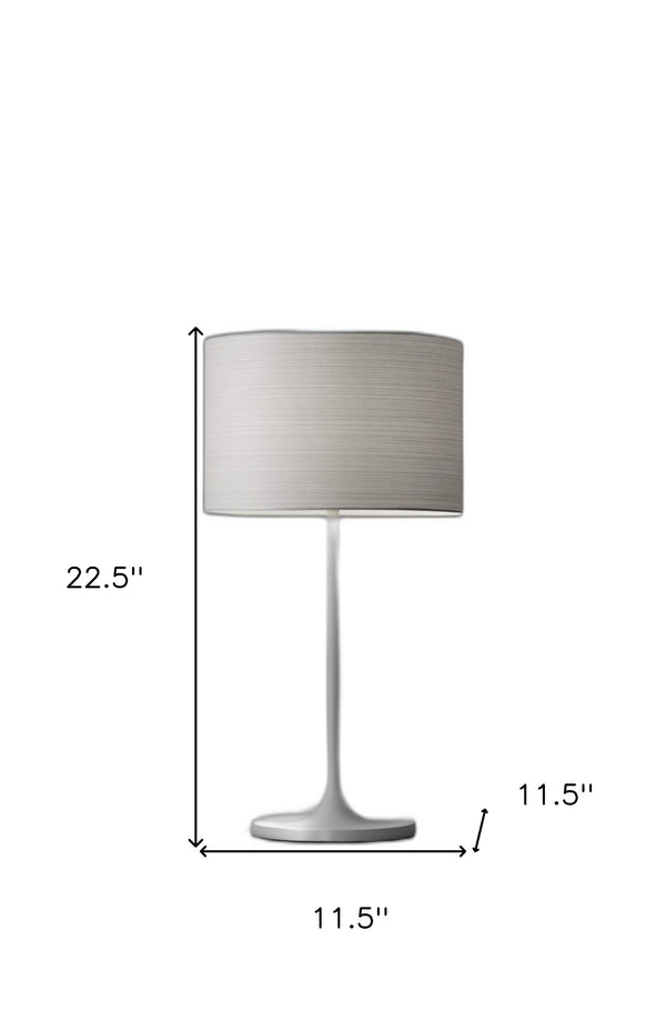 Homeroots White On White Metal Table Lamp White  372789