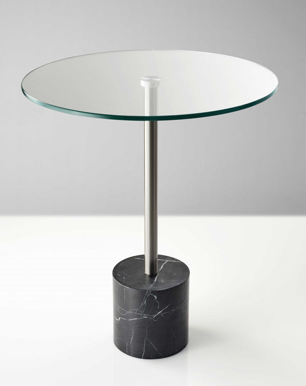 Homeroots 21" Silver And Clear Glass Round End Table Brushed Steel  372937