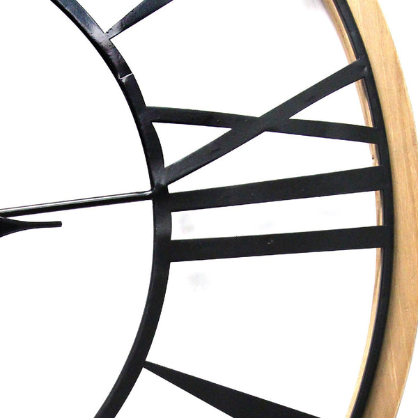Homeroots Round Metal  Wood Frame Columbus  Wall Clock  Metal 373143