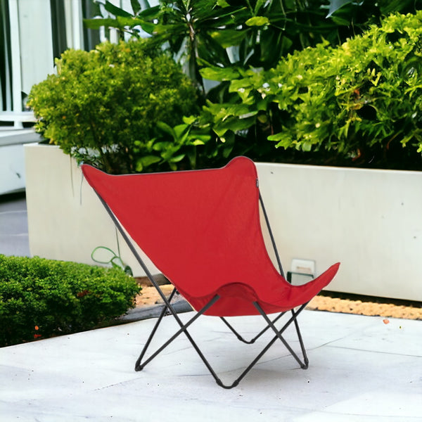 Homeroots 36" Red And Chrome Outdoor Camping Chair Color Steel 373463