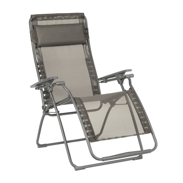 HomeRoots 28" Graphite Metal Zero Gravity Recliner Chair with Cushioned Comfort for Ultimate Outdoor Relaxation 373469