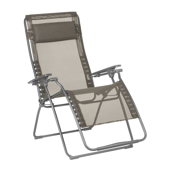 HomeRoots 30" Light Gray Zero Gravity Chair with Chrome Steel Frame - Ultimate Comfort for Outdoor Relaxation Graphite 373470