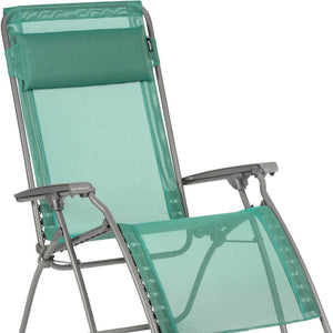 HomeRoots 27" Blue Zero Gravity Chair for Ultimate Outdoor Relaxation – Ergonomic Support & Stylish Design Chlorophylle 373474