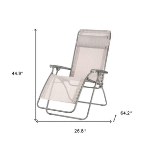 Homeroots 27" Ivory Steel Outdoor Zero Gravity Chair With Ivory Cushion Magnolia Metal 373475