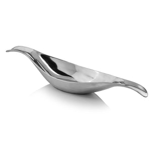 Homeroots 8" Silver Aluminum Long Wavy Bowl   373778