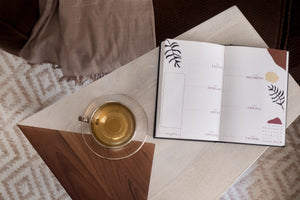 Homeroots 28" Black And Brown Solid Wood End Table   373958