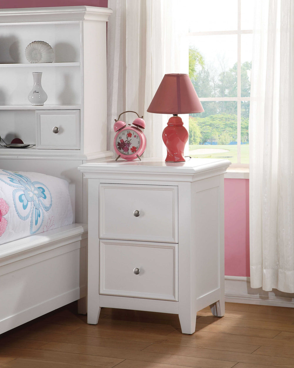 Homeroots 27" White Two Drawers Nightstand   374199