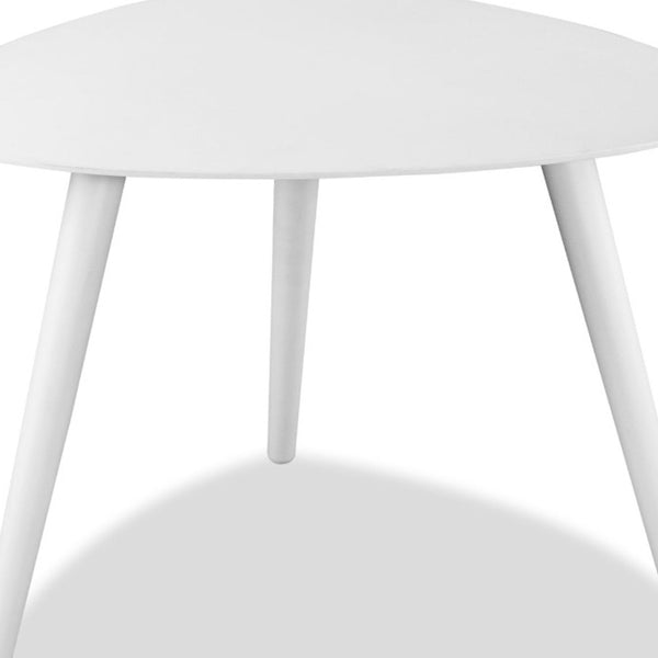 Homeroots 14" White Aluminum End Table   374310
