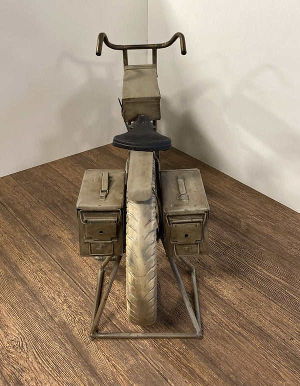 Homeroots 16.5" X 66" X 36" Hd Bike Bar  Metal 374326