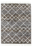 Homeroots 5' X 8' Gray And Ivory Geometric Area Rug  Polyester 374393