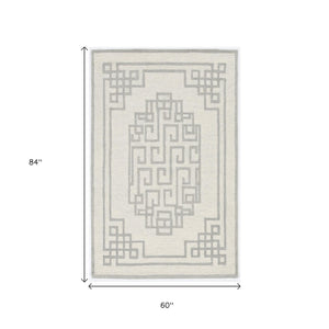 HomeRoots 3' Gray and Ivory Wool Hand-Tufted Area Rug – Artisanal Geometric Design for Modern Spaces 5' X 7' 374674