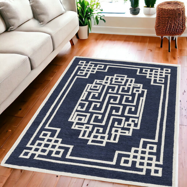 Homeroots 5' X 7' Navy Blue Ivory Hand Tufted Bordered Greek Key Indoor Area Rug  Wool 374679