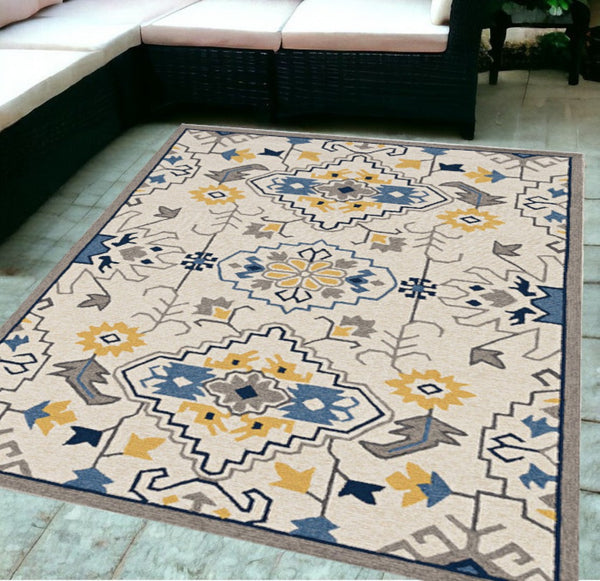 HomeRoots 5' Ivory Abstract Area Rug - Durable Indoor/Outdoor Accent for Modern Elegance in Your Home Spaces 5' x 8' 374694