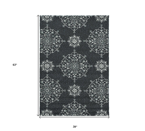 Homeroots 3' X 5' Charcoal Medallion Hand Tufted Area Rug  Polypropylene 374703